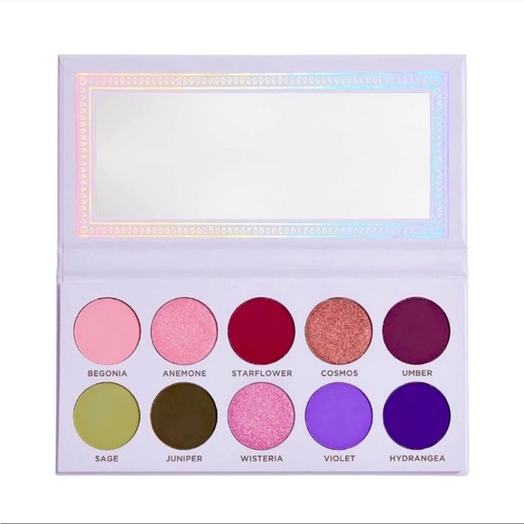 Ace Beaute Sage Violet Eyeshadow Palette NIB - Picture 3 of 4